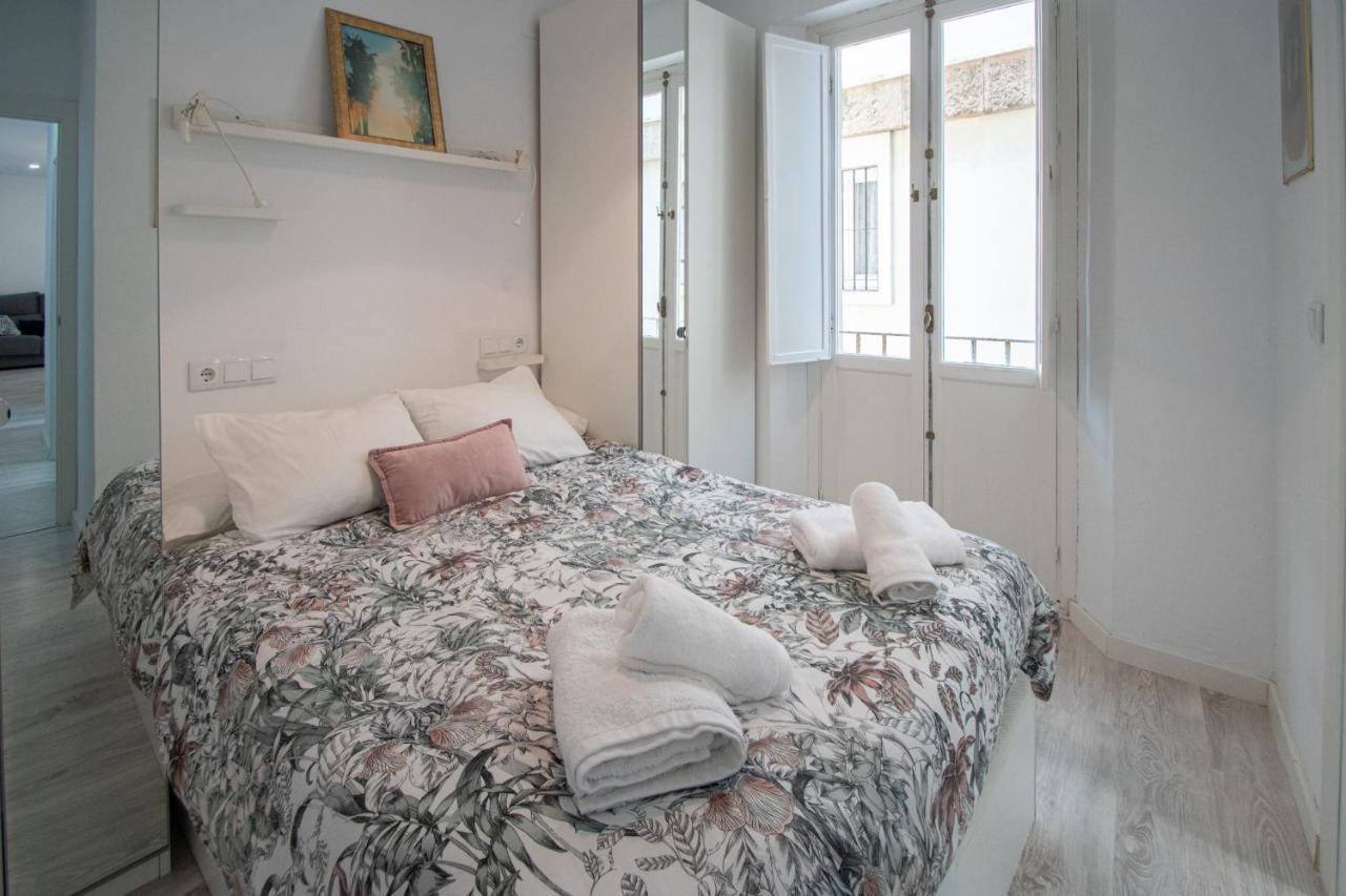 Apartamento Las Lectoras De Cádiz Exterior foto